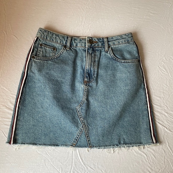 BDG Urban Outfitters Raw Hem Denim Skirt - Picture 1 of 7
